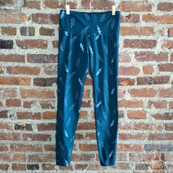 Old Navy Active Medium Sage Green Go-Dry Lightning‎ Bolt Fitted Workout Leggings - Picture 1 of 8